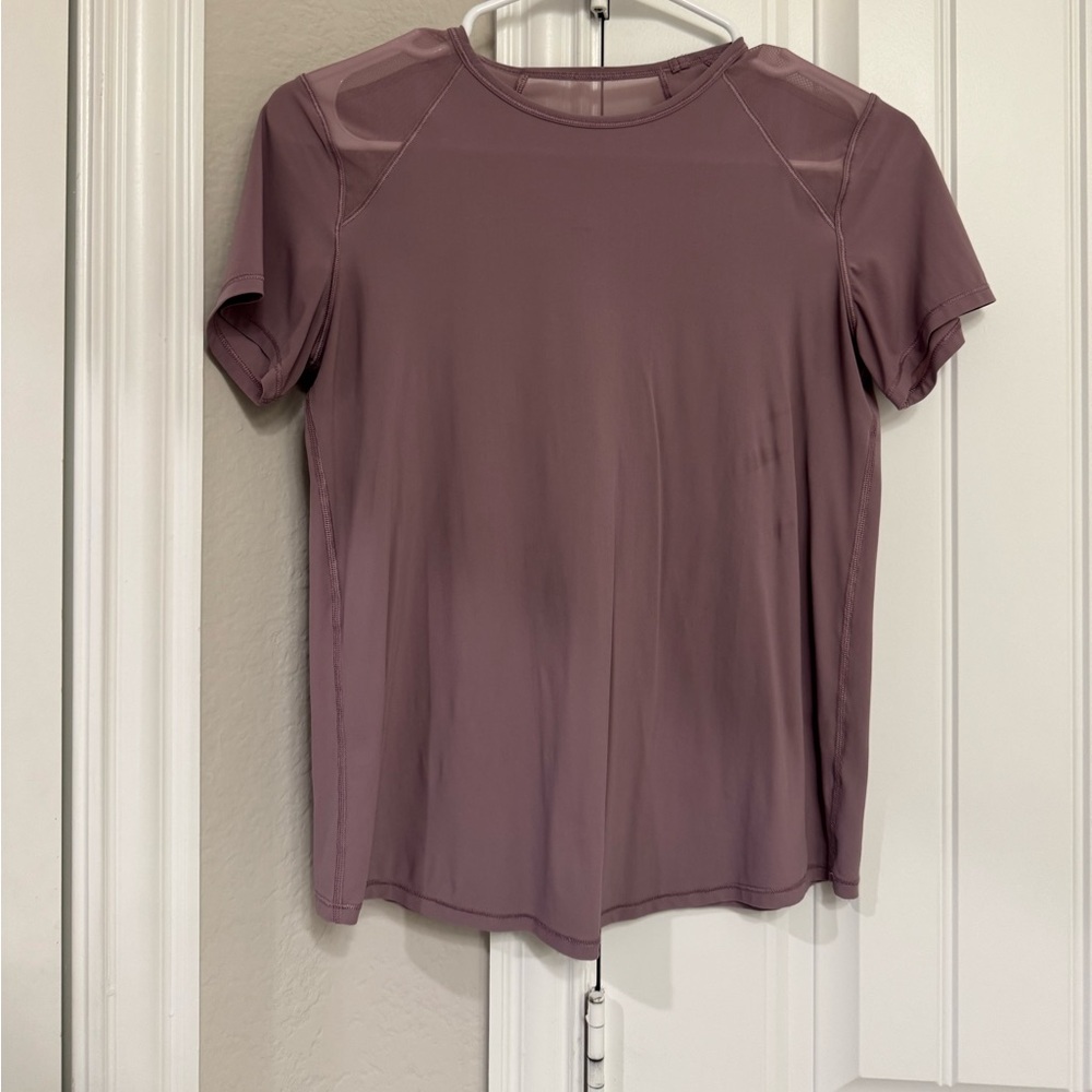 lululemon athletica Mauve Short Sleeve Top